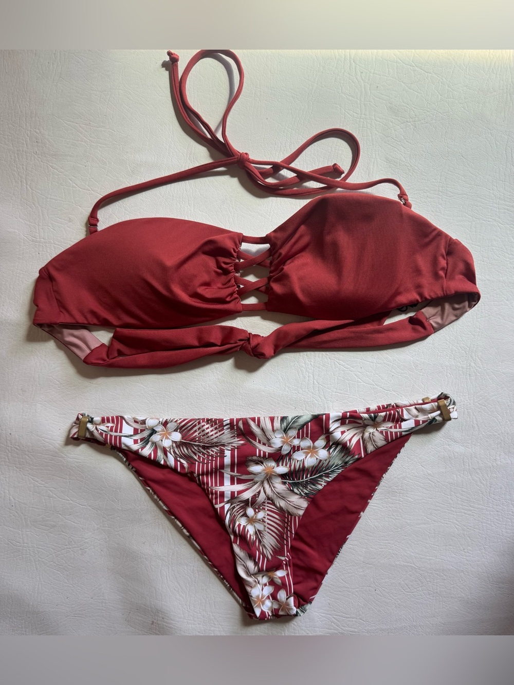 Dolce Vita Red 2 piece Floral Bikini Bottom with gold hardware Small NWOT